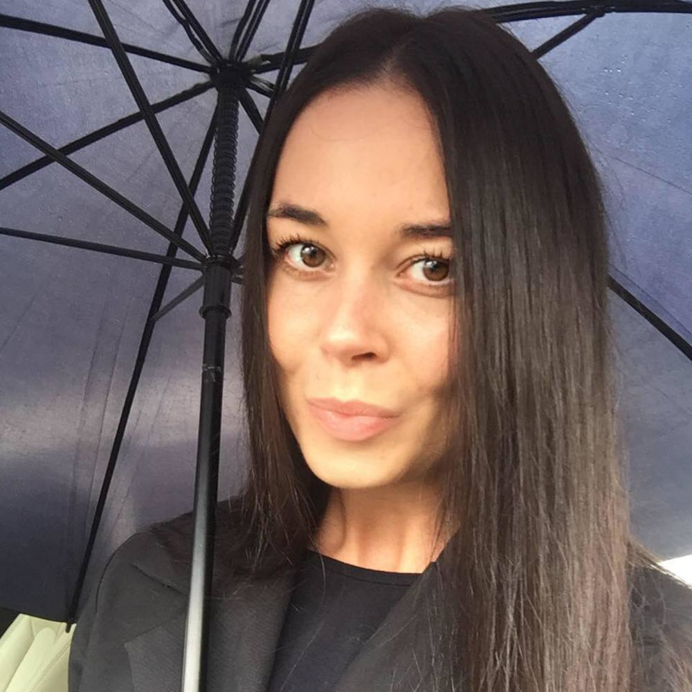 Meet your Posher, Julia